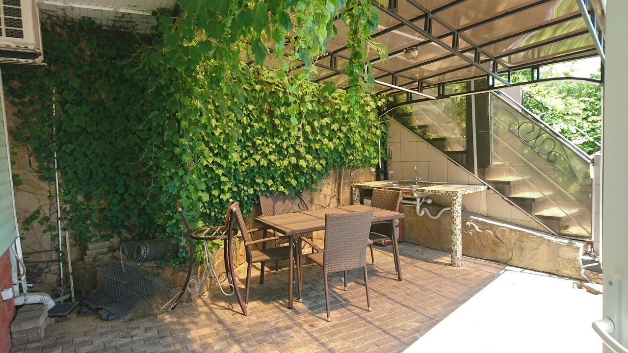 Sauvignon-Zagara Hotel Odessa Exterior photo