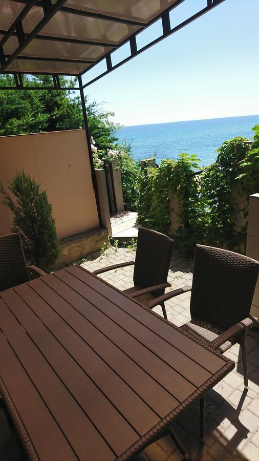 Sauvignon-Zagara Hotel Odessa Exterior photo